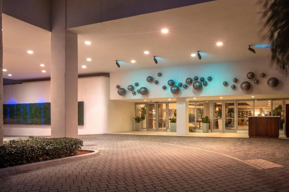 DoubleTree By Hilton Resort Hollywood Beach Main image